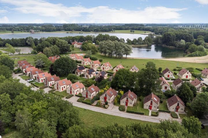 Вилла Vakantiewoning Maas En Waal Ewijk Экстерьер фото